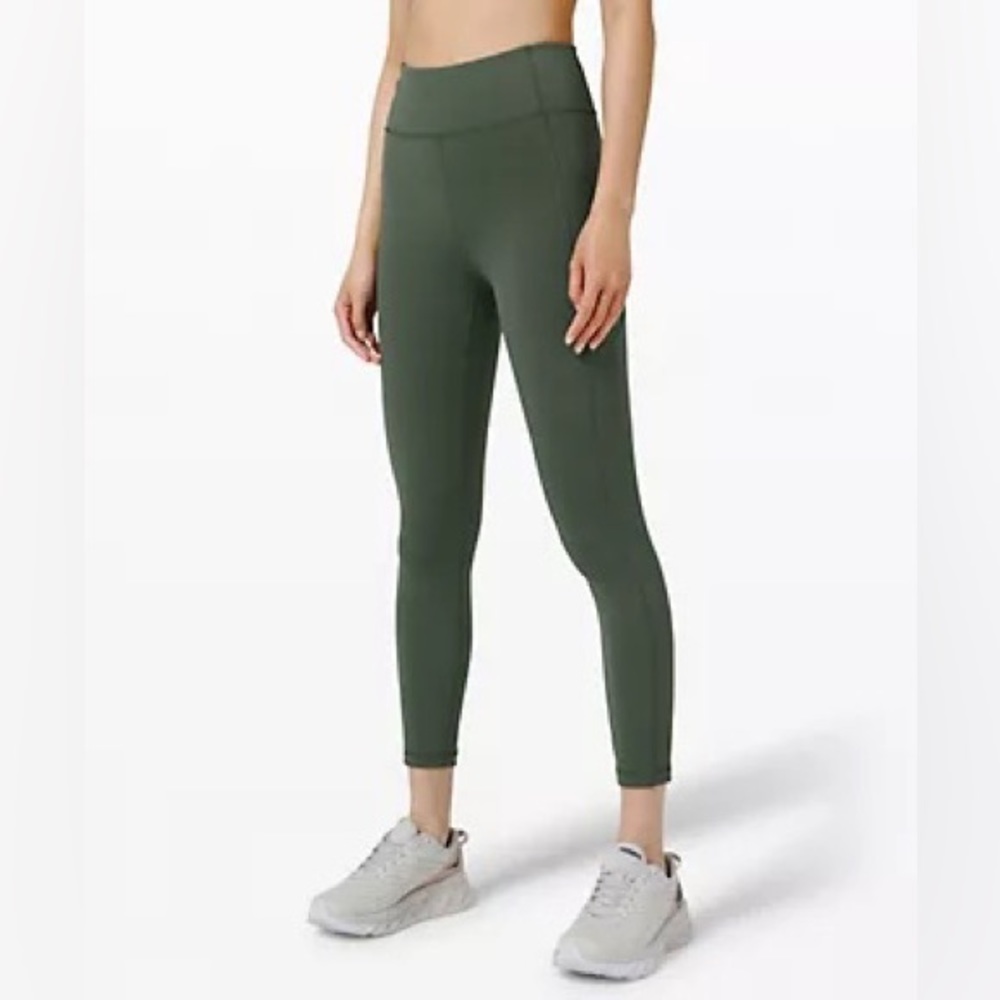 NEW Invigorate High Rise Tight 25" Size 6